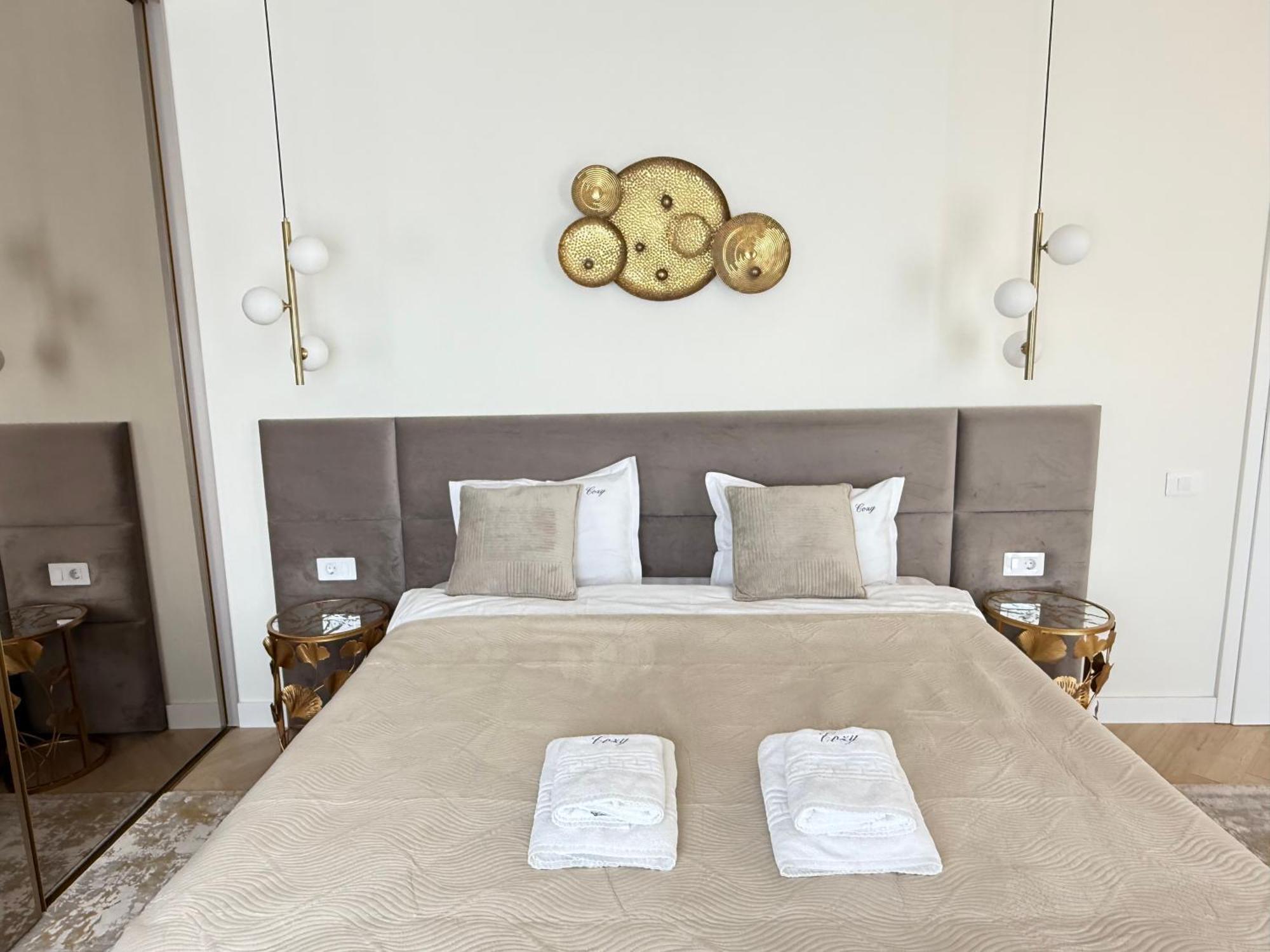Cozy - Premium And Apartment *